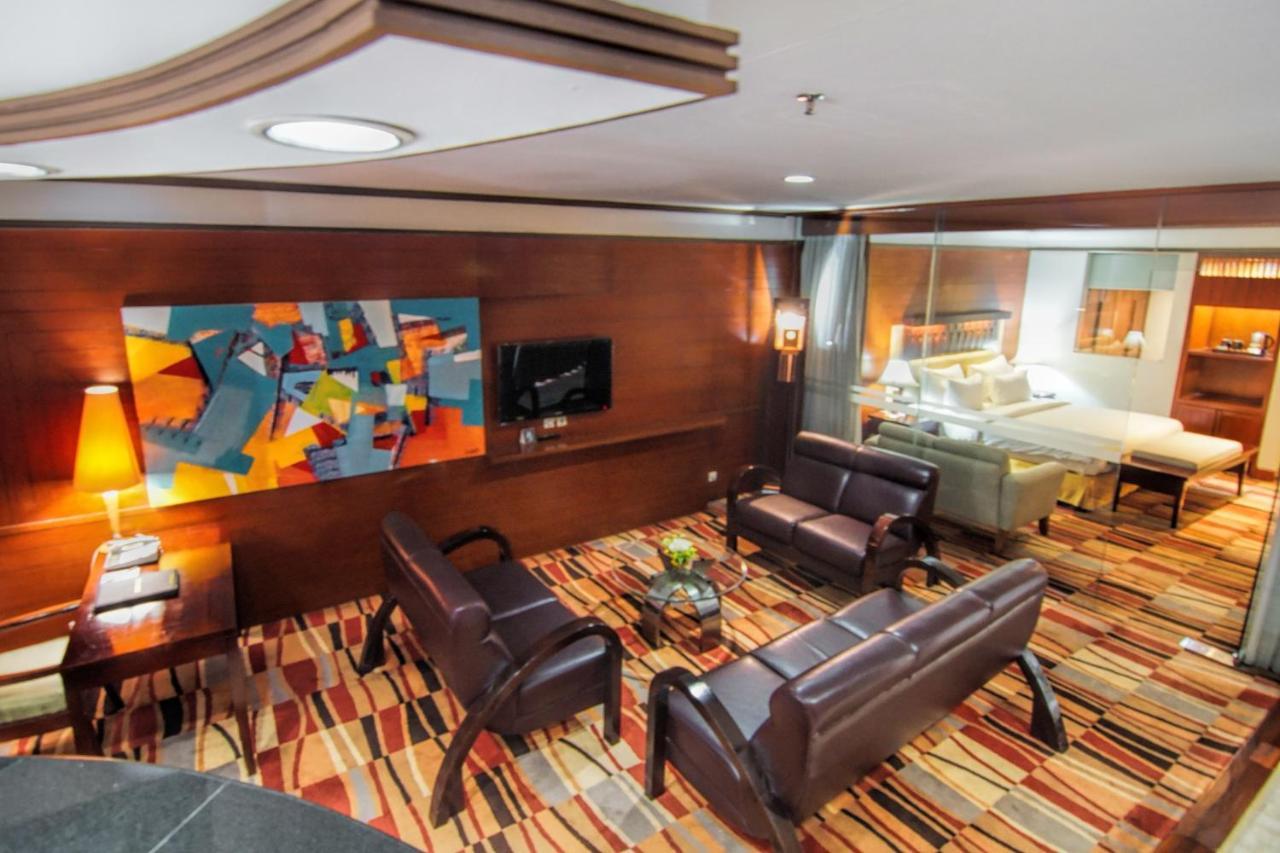 Hotel Savoy Homann Bandung Exterior photo